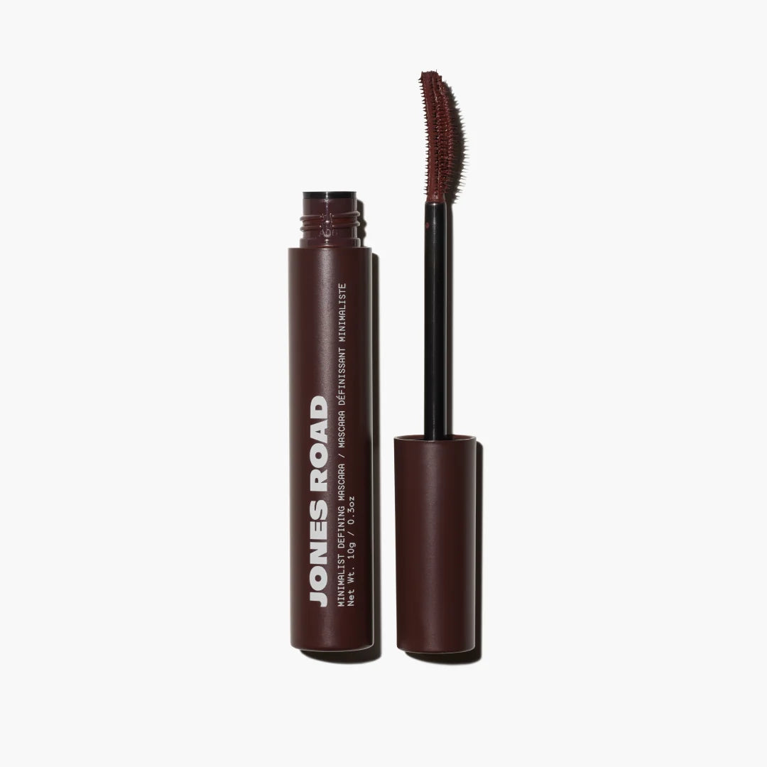 Minimalist Defining Mascara image 2