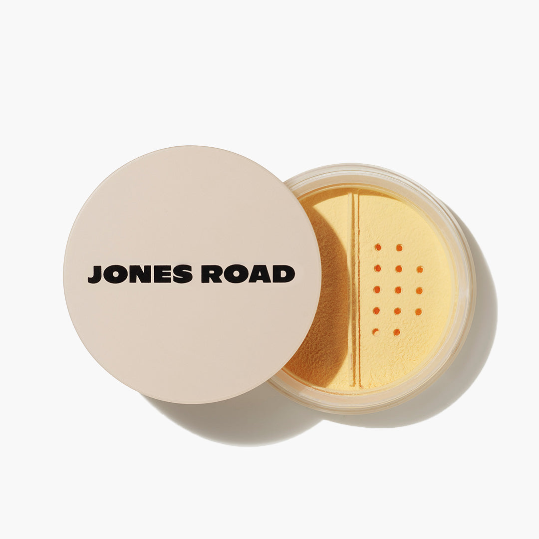 Tinted Face Powder image 4